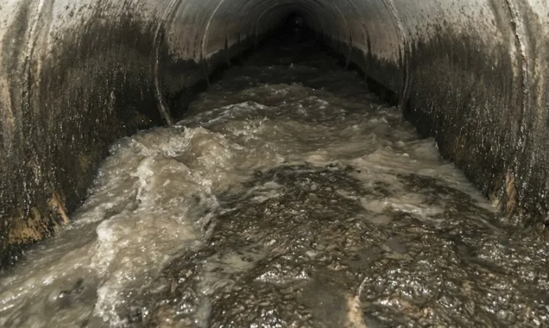 خطرات بوی فاضلاب